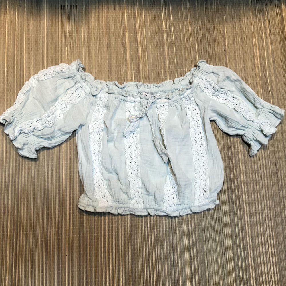American Eagle XS crop top